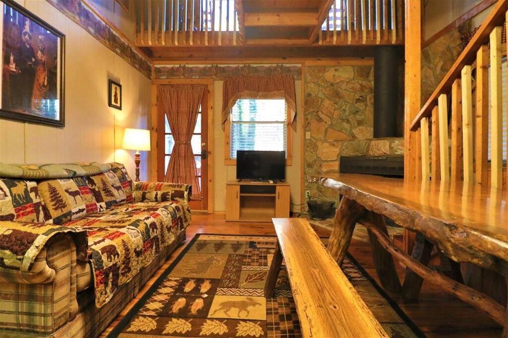 הלן Amazing Cabin Fireplace And Stream #11 מראה חיצוני תמונה